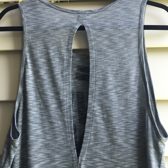 #EVCR NEVER GIVE UP Tank Top.. Size L - Picture 5 of 8